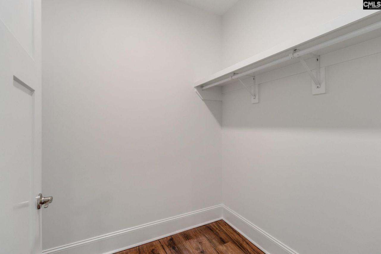 165 Harbor Point Drive Photo 10