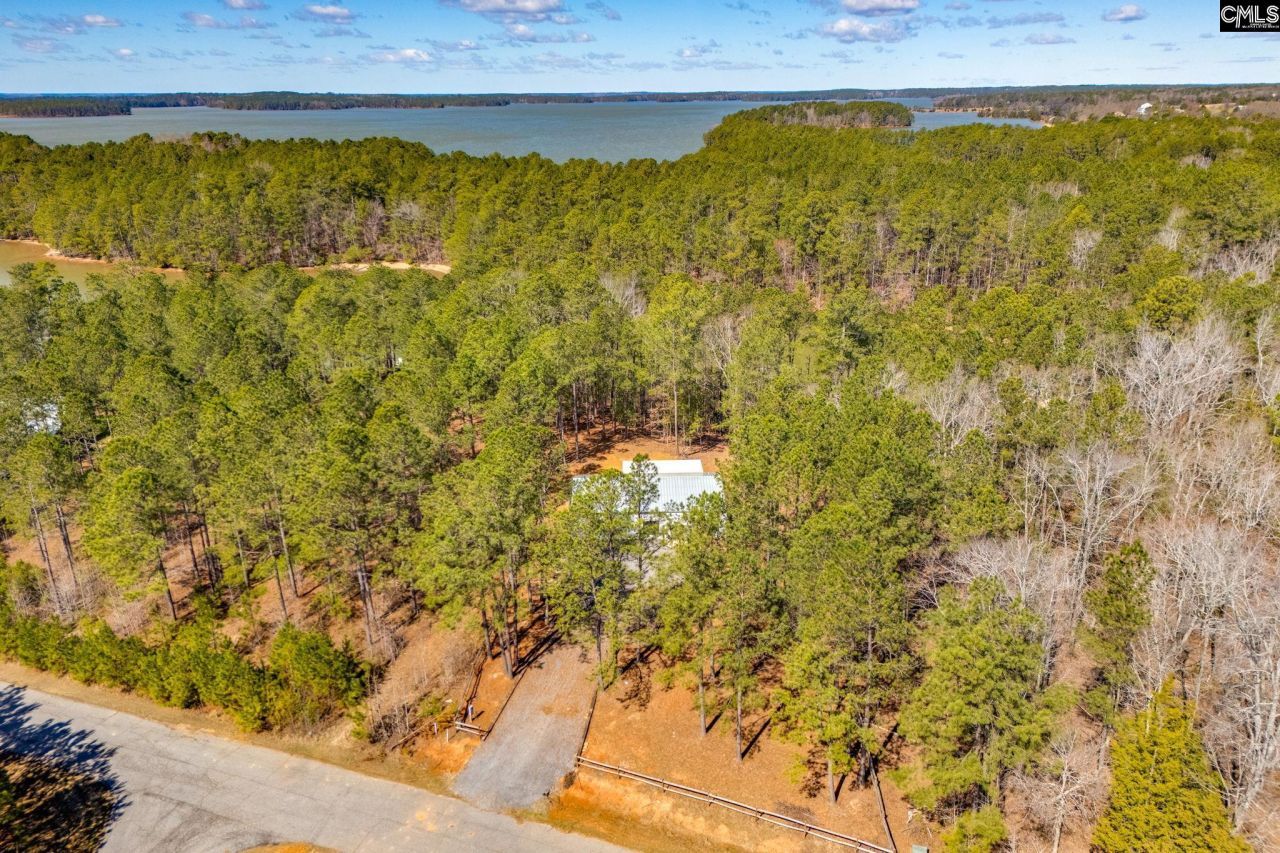 165 Harbor Point Drive Photo 22