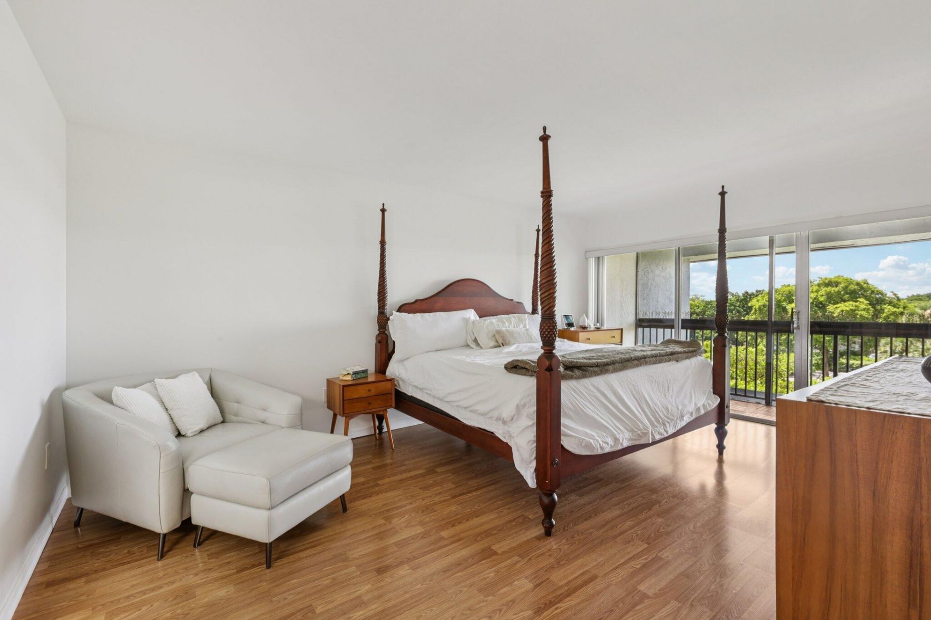 721 N Pine Island, Unit 406, Plantation, FL 33324 Photo