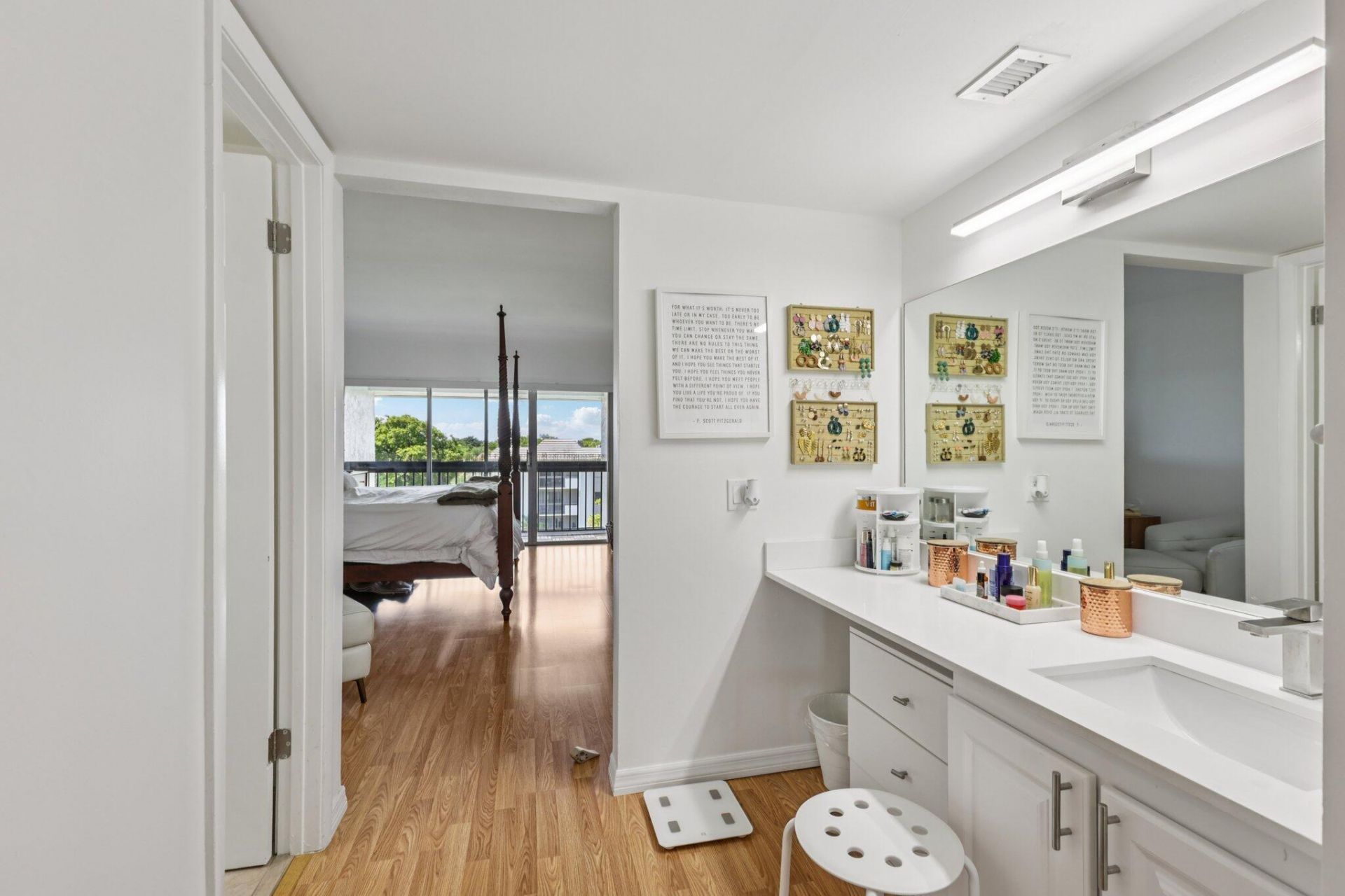 721 N Pine Island, Unit 406, Plantation, FL 33324 Photo