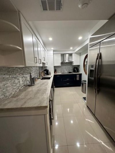 5600 N Flagler Dr, Unit 1806, West Palm Beach, FL 33407 Photo