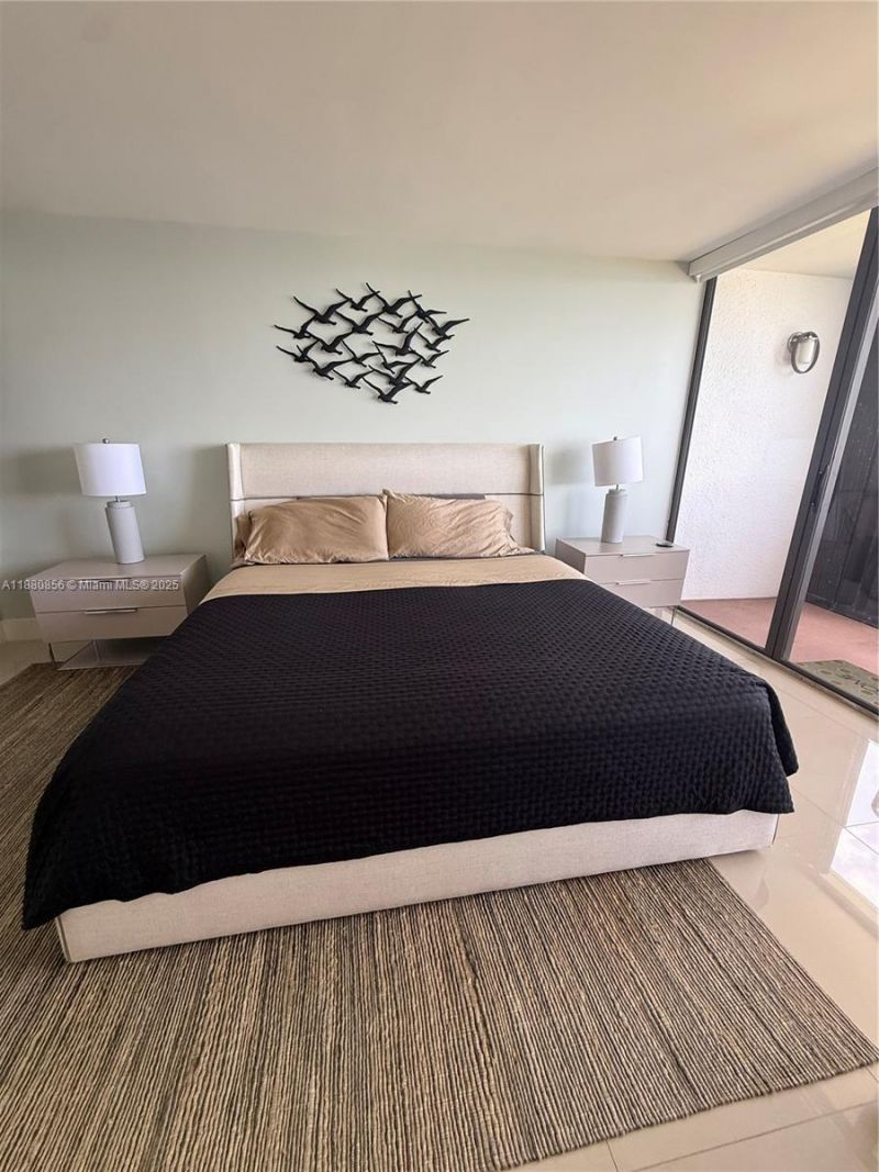 5600 N Flagler Dr, Unit 1806, West Palm Beach, FL 33407 Photo