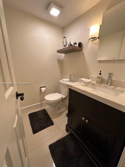 5600 N Flagler Dr, Unit 1806, West Palm Beach, FL 33407 Photo