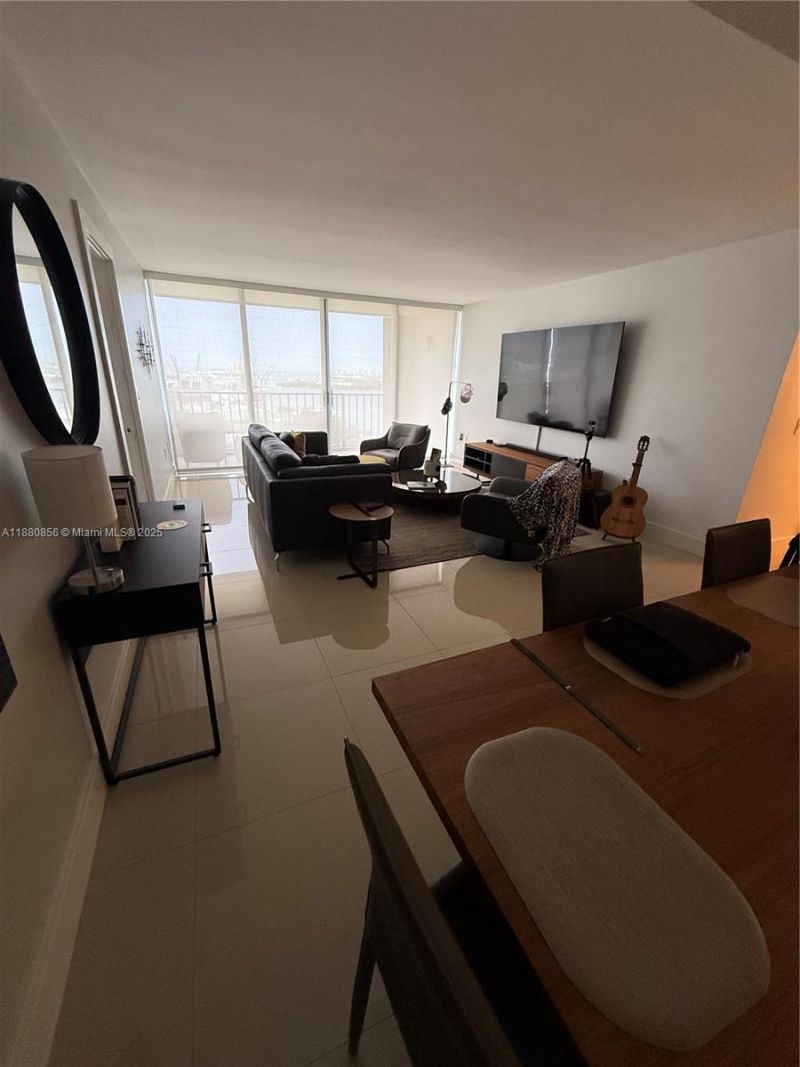 5600 N Flagler Dr, Unit 1806, West Palm Beach, FL 33407 Photo