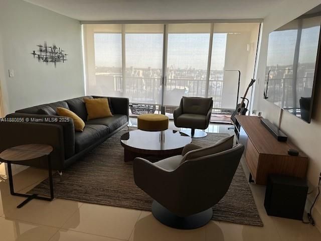 5600 N Flagler Dr, Unit 1806, West Palm Beach, FL 33407 Photo