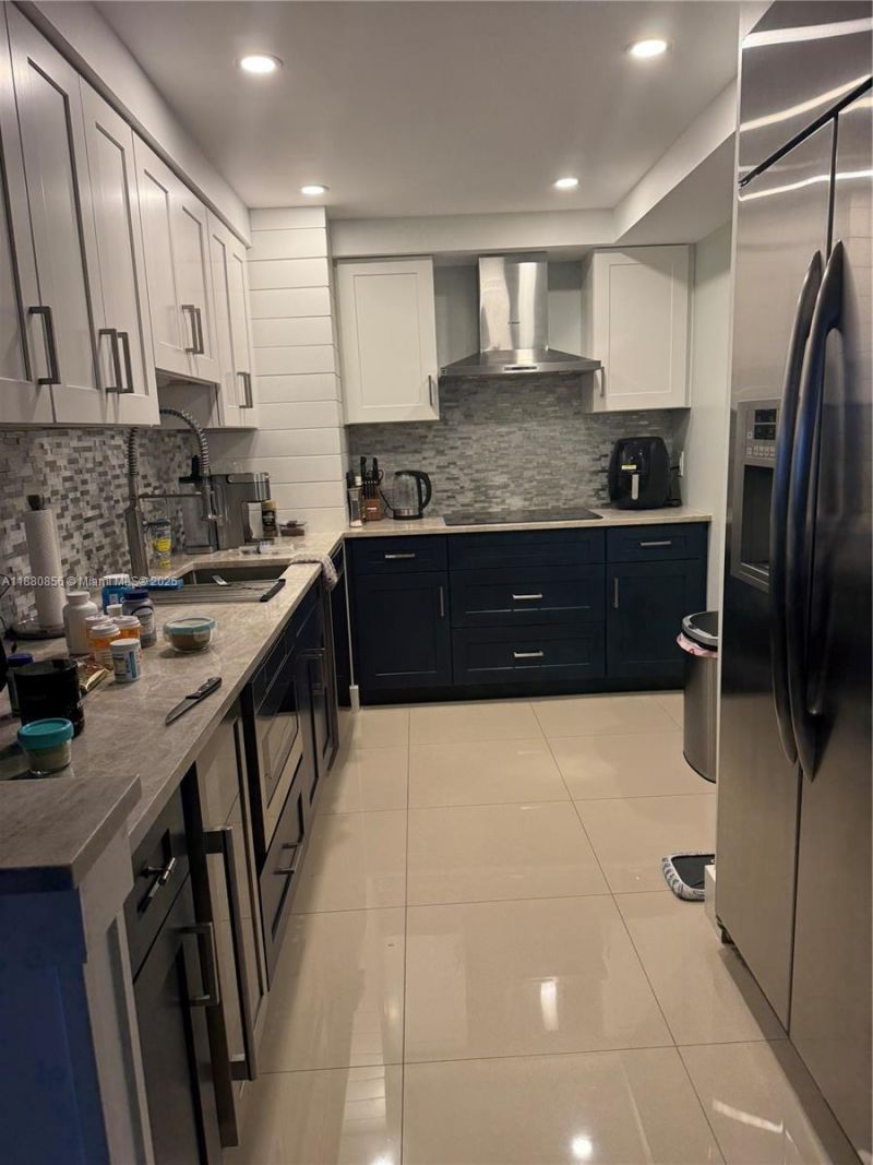 5600 N Flagler Dr, Unit 1806, West Palm Beach, FL 33407 Photo