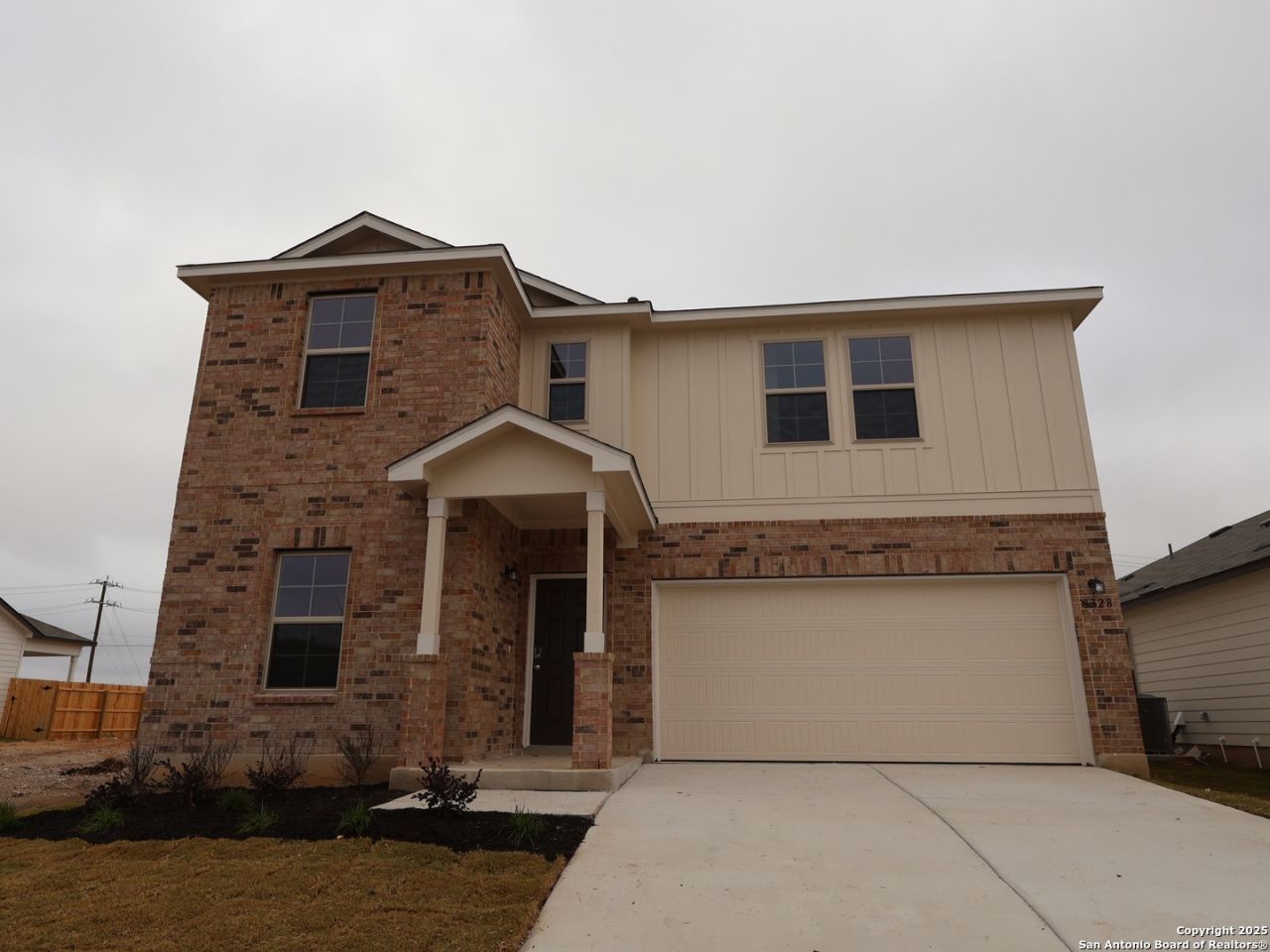 8328 Roadrunner Passage, San Antonio, TX 78222 Main Photo