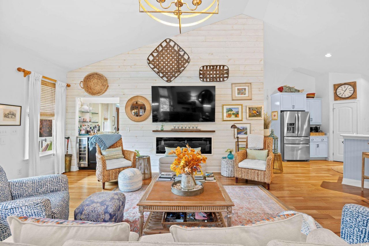 48 Cottage Dr. Photo 11