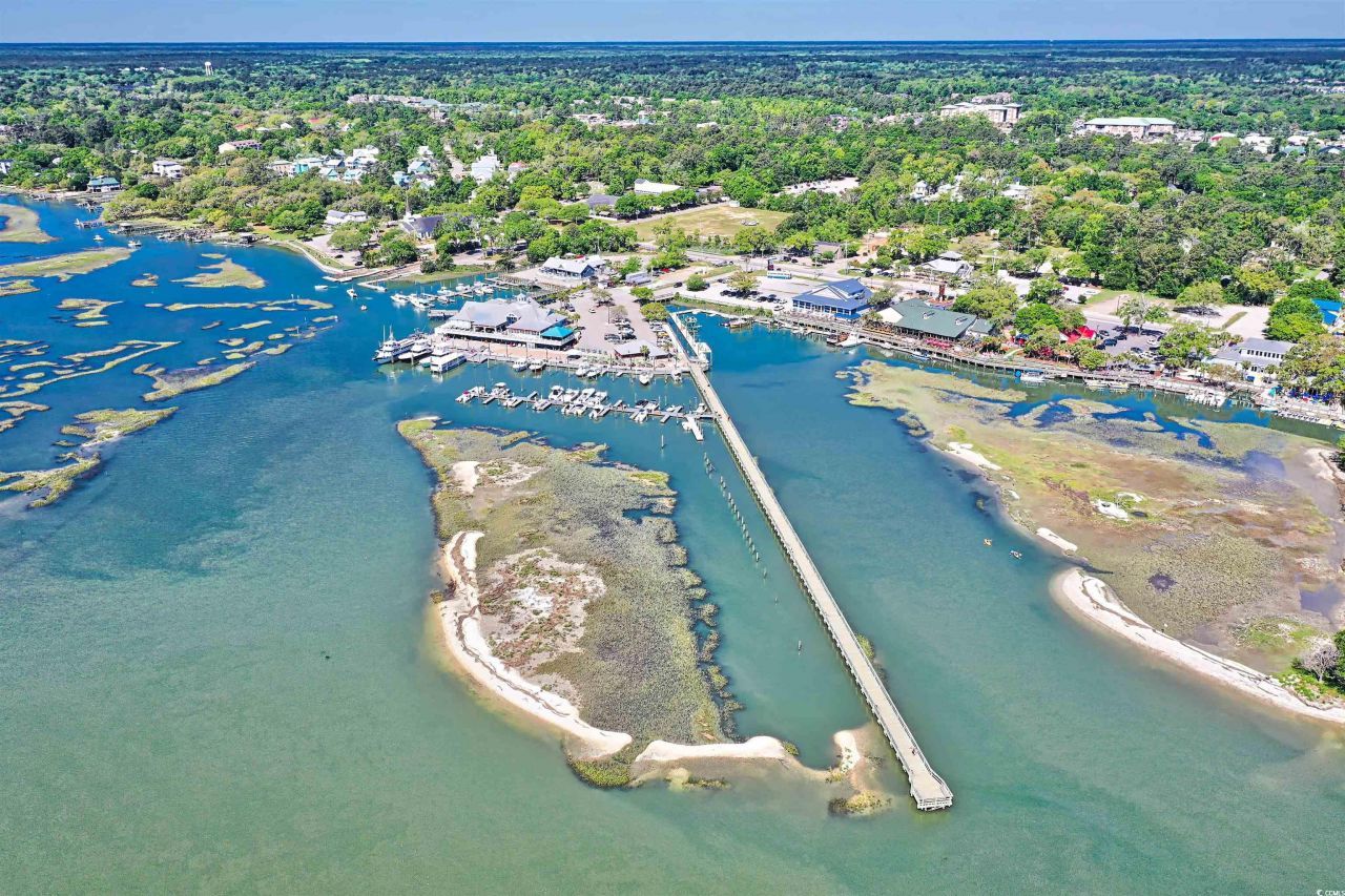 48 Cottage Dr. Photo 38