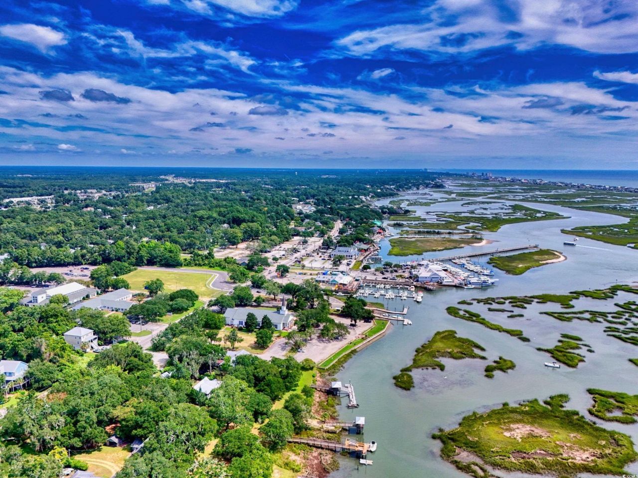 48 Cottage Dr. Photo 39