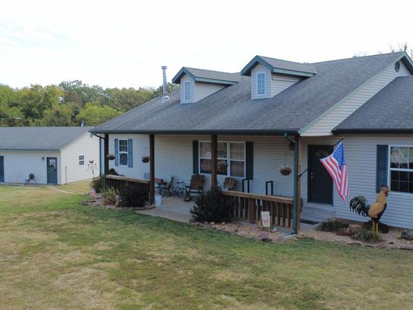 24723 County Road 211, Flemington, MO 65650
