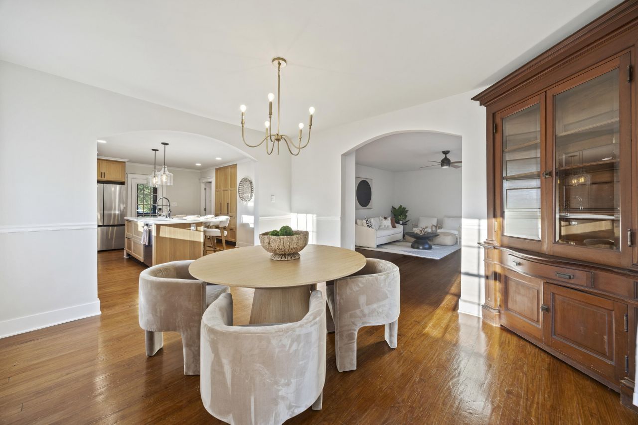 2101 King Street Photo 29