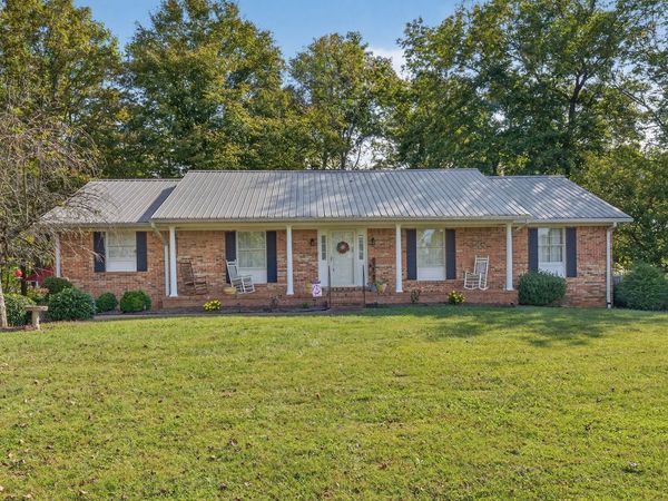 1992 Locke Bend Rd, McMinnville, TN 37110