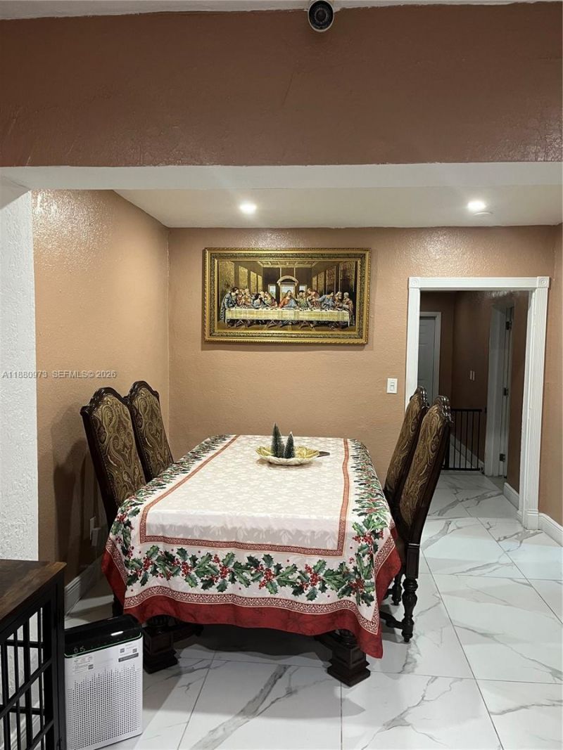 7130 NW 21st Ct, Miami, FL 33147 Photo