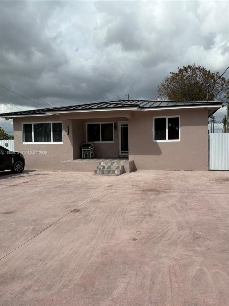 7130 NW 21st Ct, Miami, FL 33147 Photo