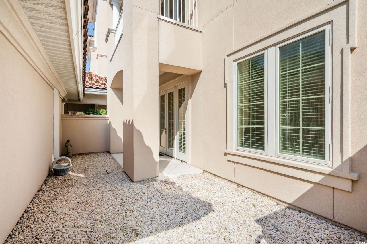 8561 San Marcello Dr. Photo 29