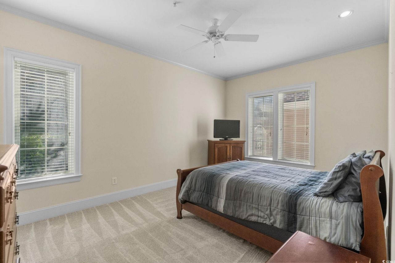 8561 San Marcello Dr. Photo 31