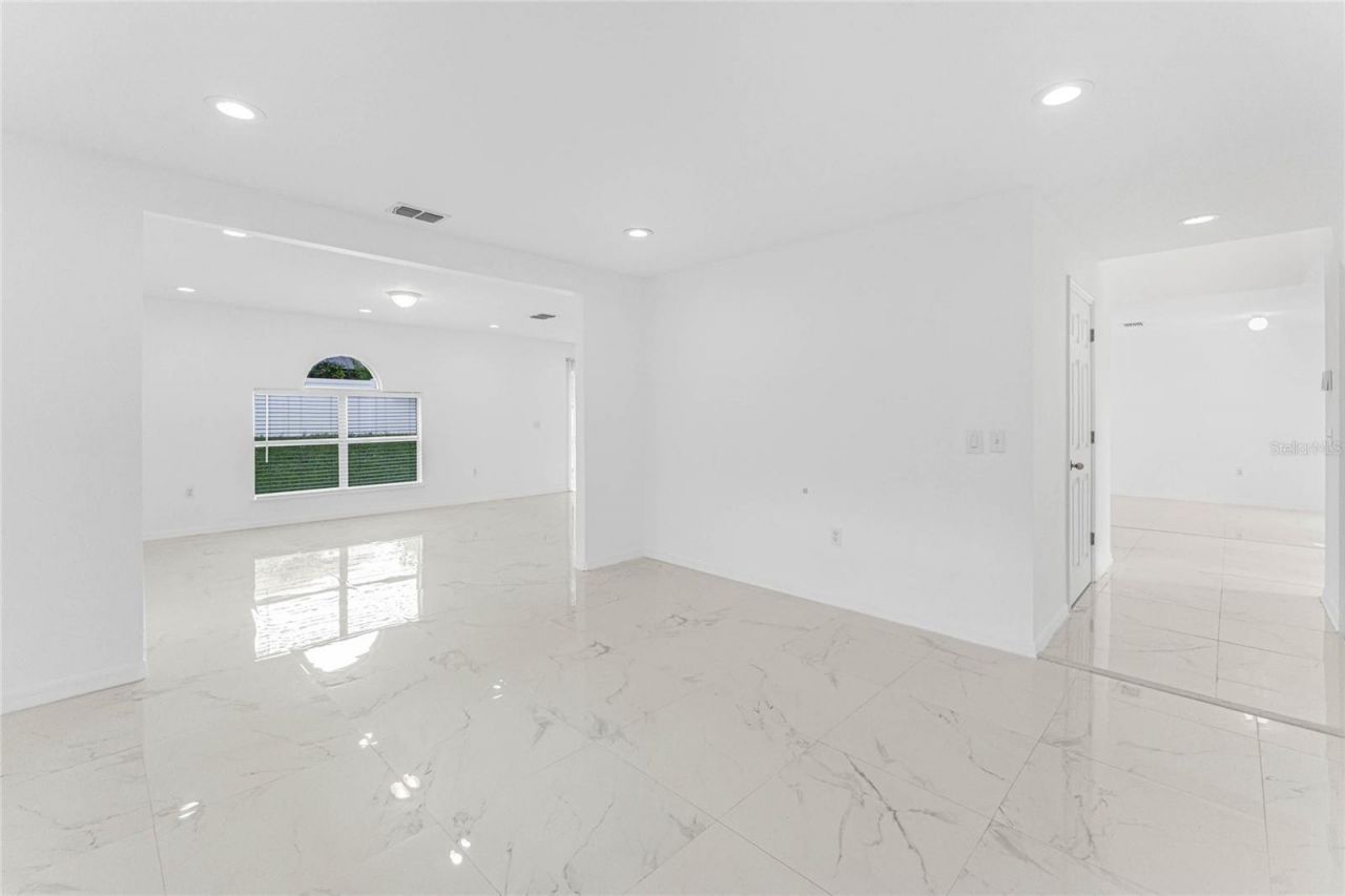 1961 Thorngate Lane, Mascotte, FL 34753 Photo