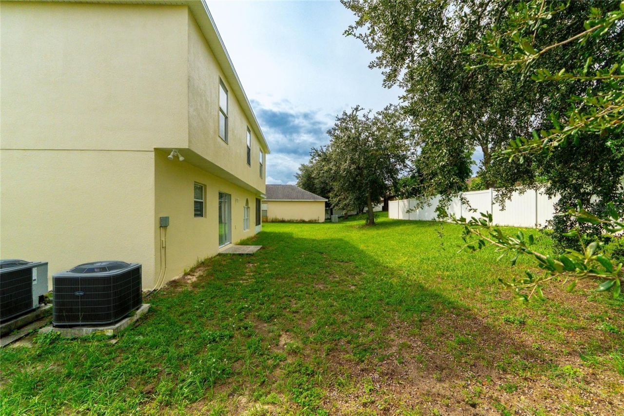 1961 Thorngate Lane, Mascotte, FL 34753 Photo