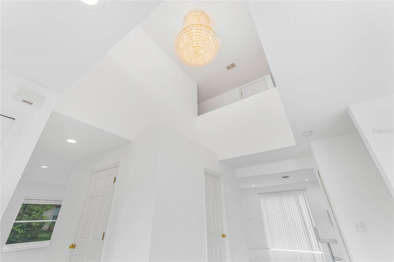 1961 Thorngate Lane, Mascotte, FL 34753 Photo