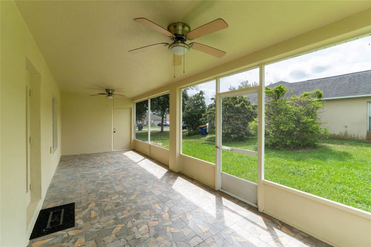 1961 Thorngate Lane, Mascotte, FL 34753 Photo