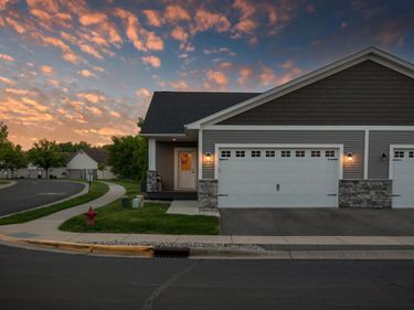 515 Marsh Path, Norwood Young America, MN 55397