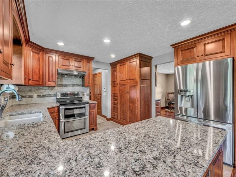 12977 Main Market Road, Garrettsville, OH 44231 Photo 14