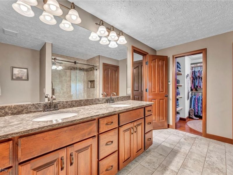 12977 Main Market Road, Garrettsville, OH 44231 Photo 22