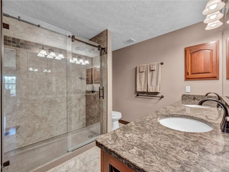 12977 Main Market Road, Garrettsville, OH 44231 Photo 23