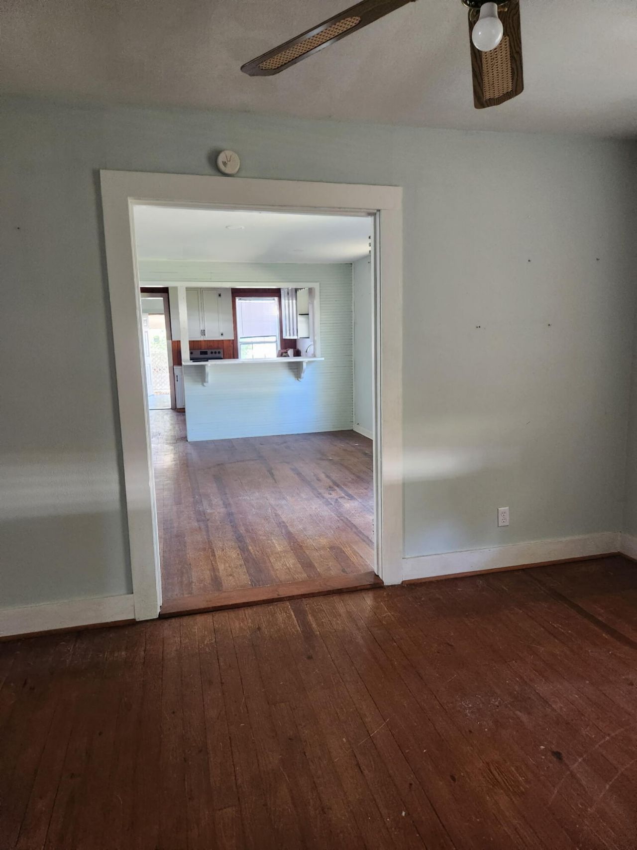 392 Morrison Avenue Photo 12