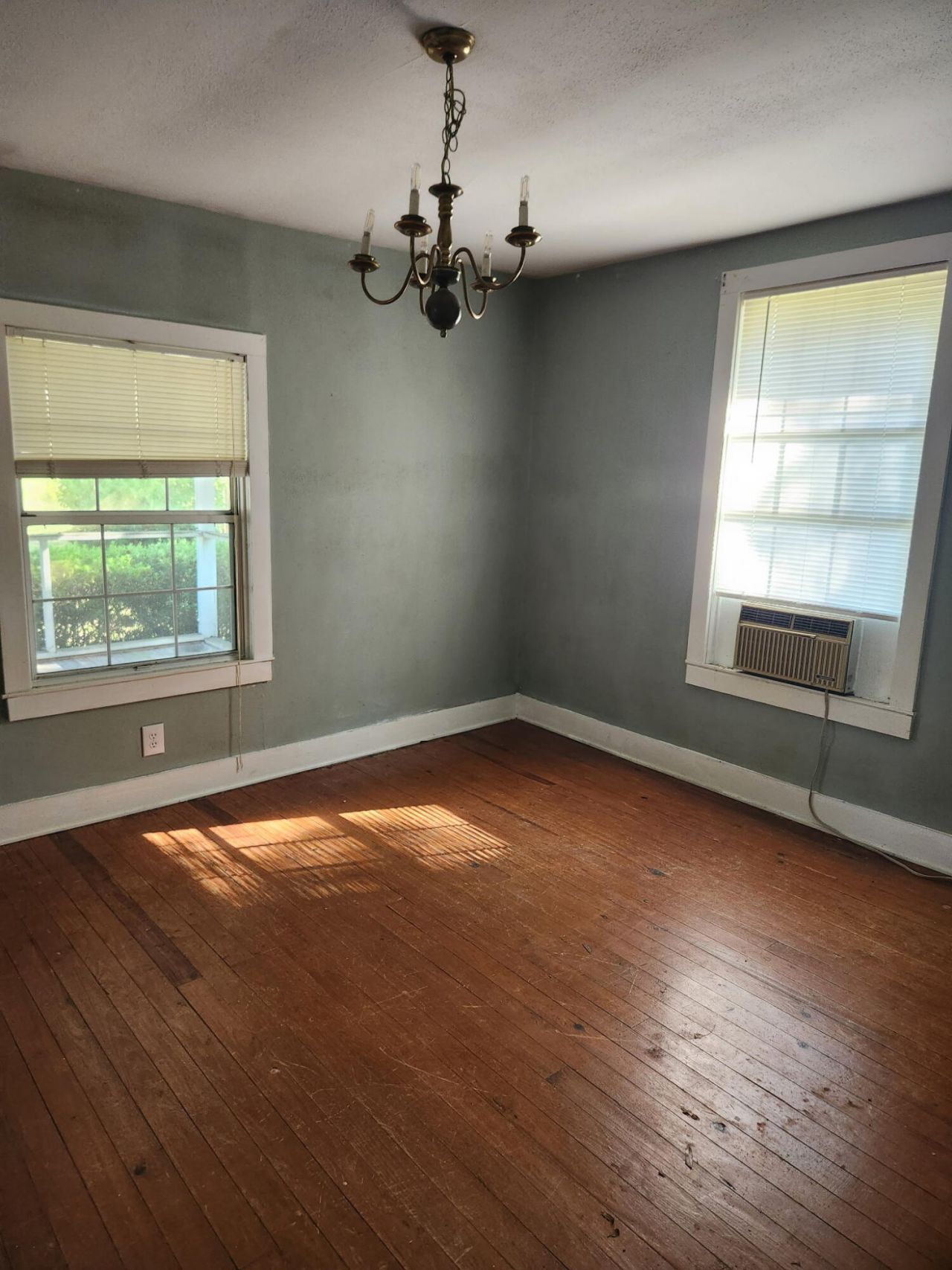 392 Morrison Avenue Photo 16