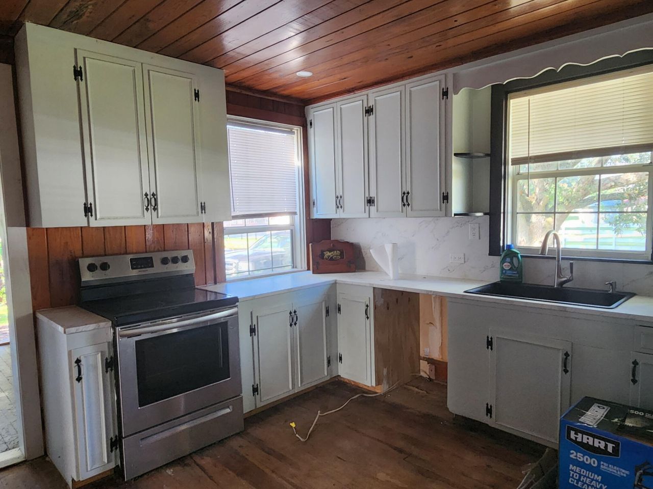 392 Morrison Avenue Photo 6