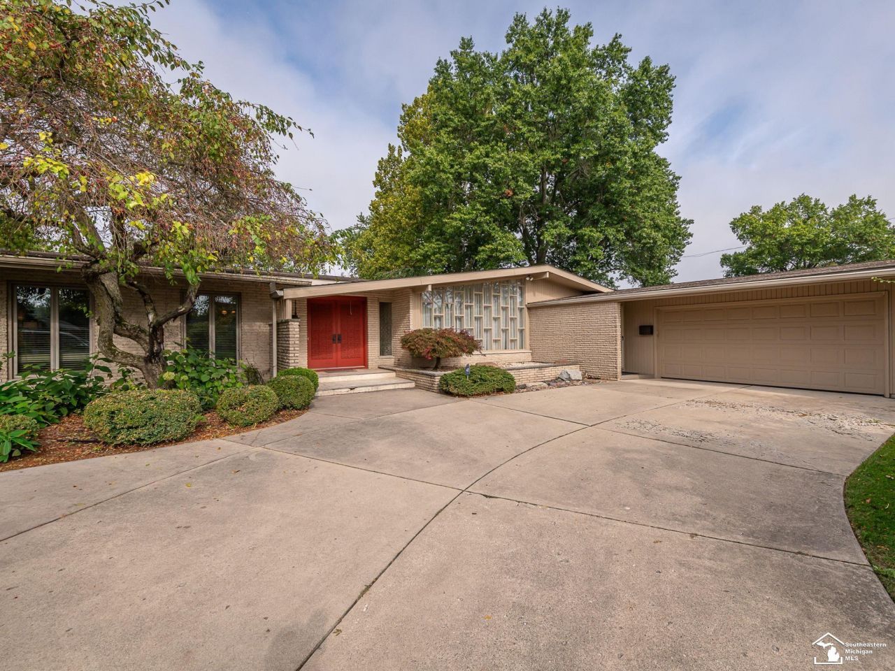 1605 Arbor Avenue, Monroe, MI 48162 Main Photo