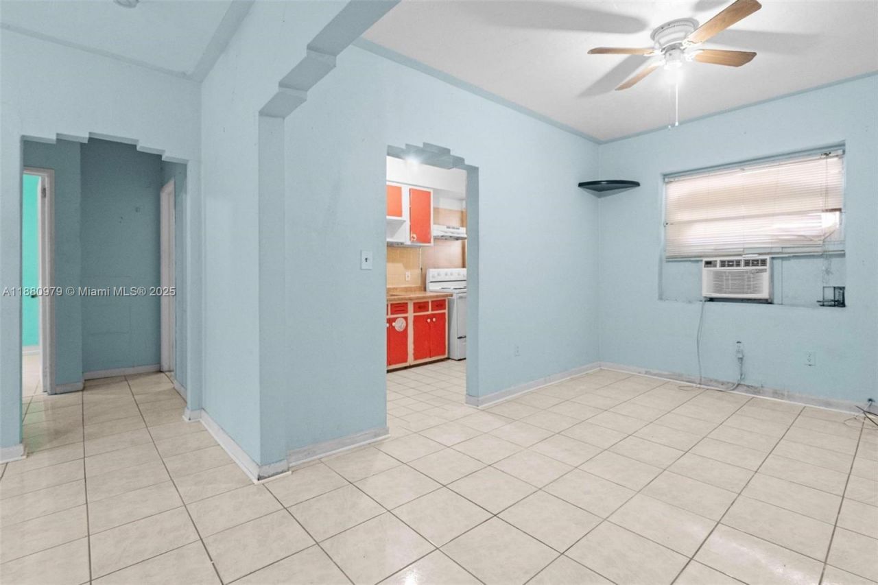 1345 SW 7th St, Miami, FL 33135 Photo