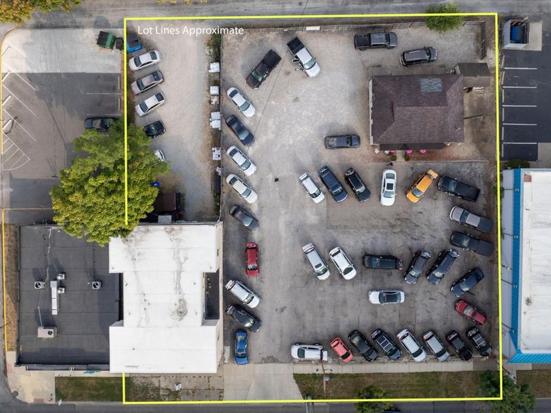 4760-4764 N High Street, Columbus, OH 43214 Photo 1