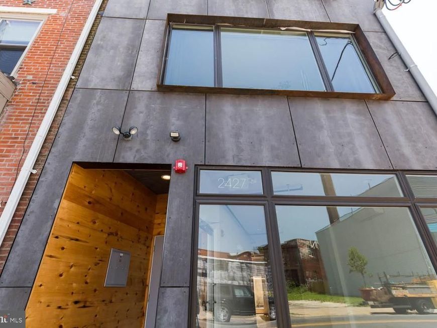 2427 Frankford Avenue, Philadelphia, PA 19125 Main Photo