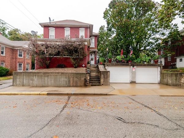 212 N 9th Street, Atchison, KS 66002