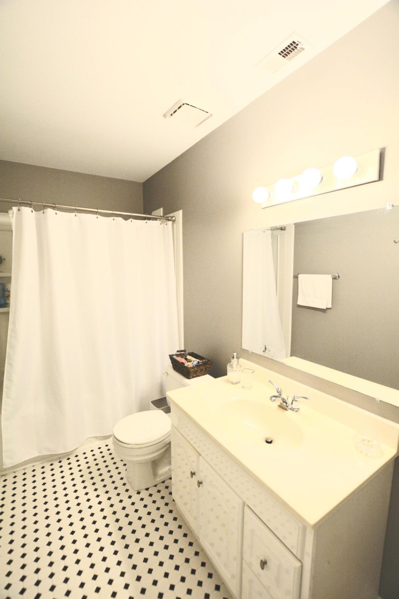 1423 Ashley River Road Photo 11