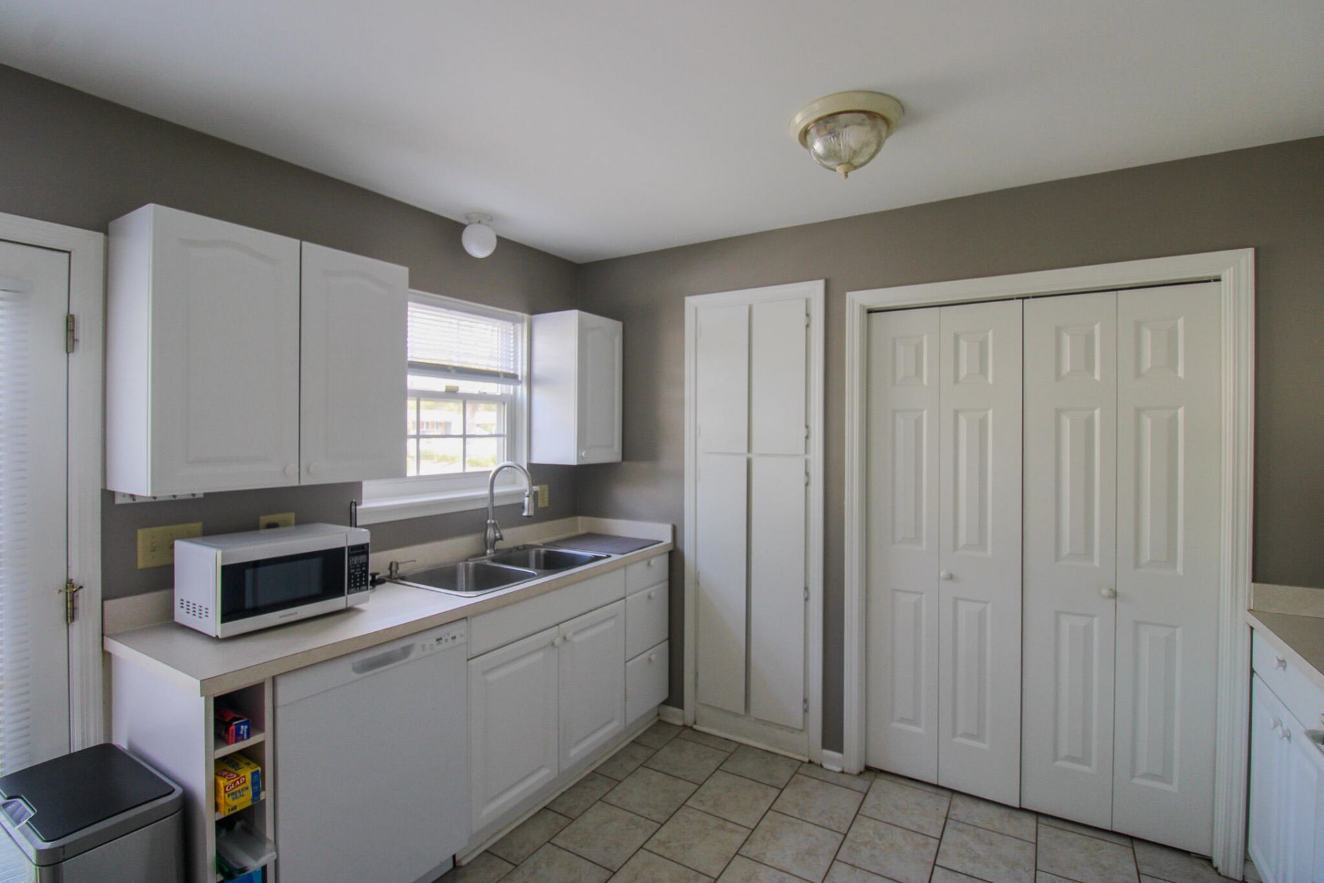 1423 Ashley River Road Photo 8