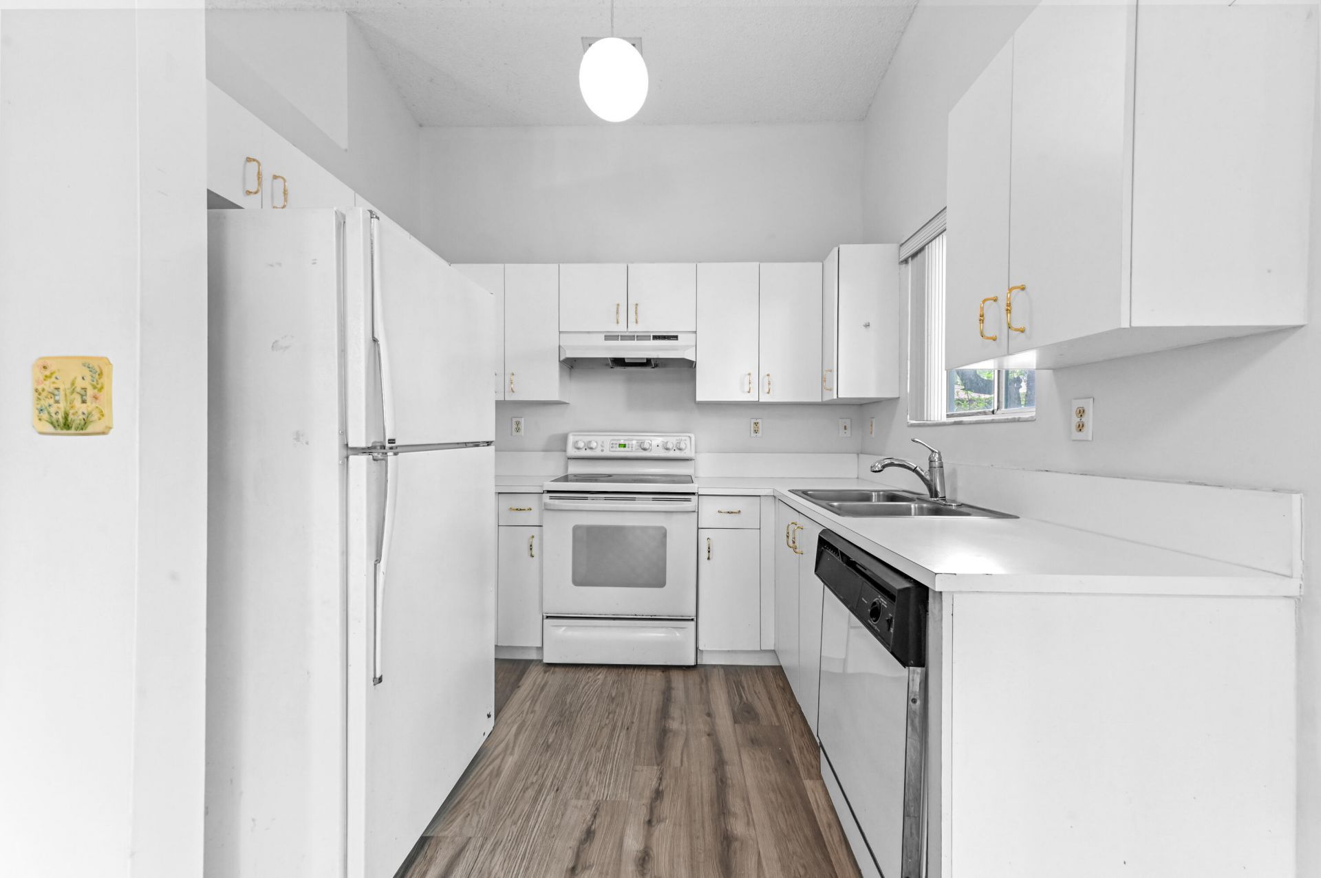 3325 NW 79th Way, Davie, FL 33024 Photo