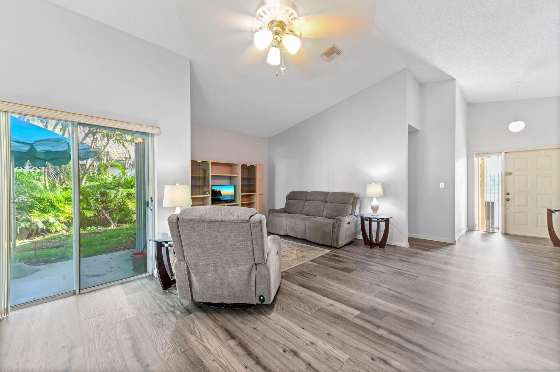 3325 NW 79th Way, Davie, FL 33024 Photo