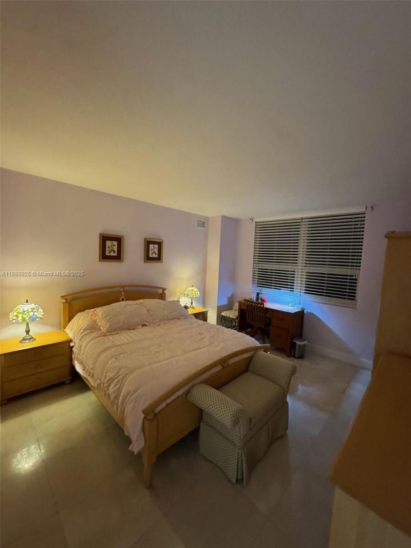 3232 SW 22nd Ter, Unit 801, Miami, FL 33145 Photo