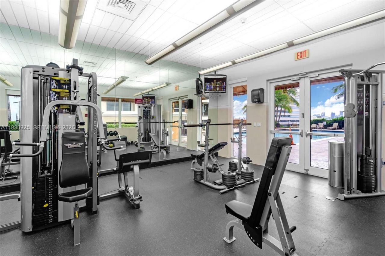 3232 SW 22nd Ter, Unit 801, Miami, FL 33145 Photo