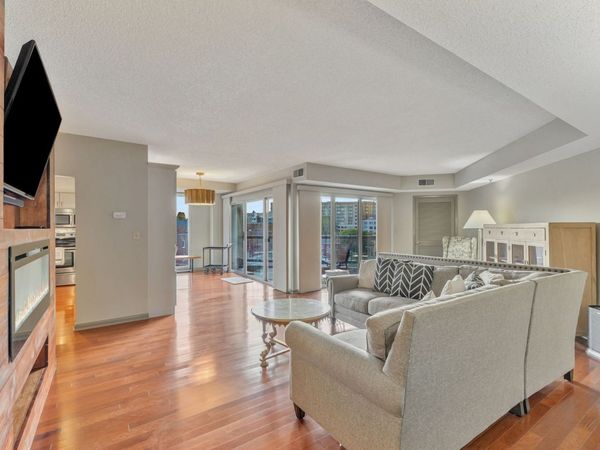 900 19th Ave S, Unit 708, Nashville, TN 37212