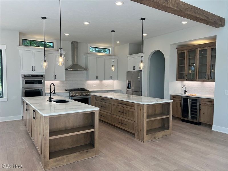 825 Club Drive W, Aurora, OH 44202 Photo 6