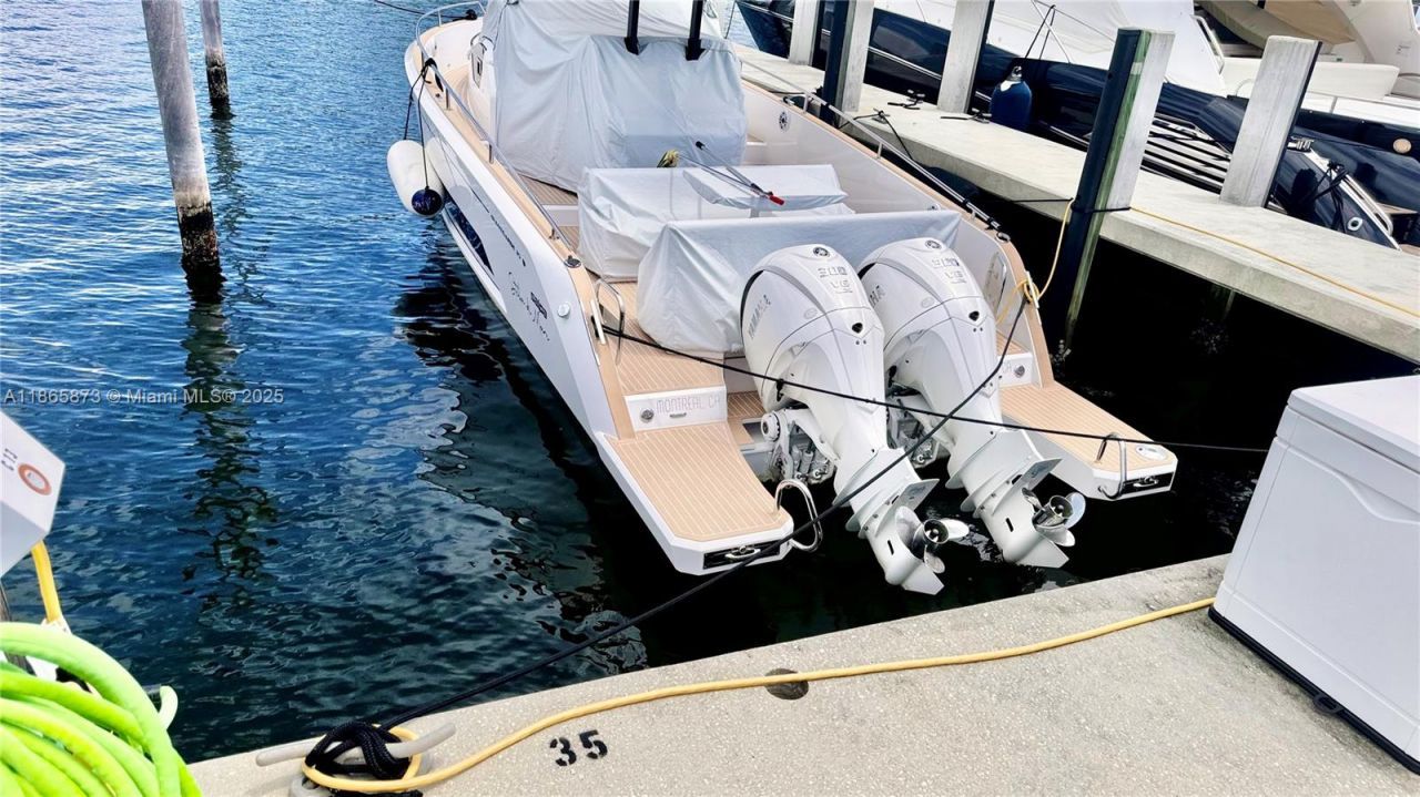 4041 Island Estate, Aventura, FL 33160 Photo