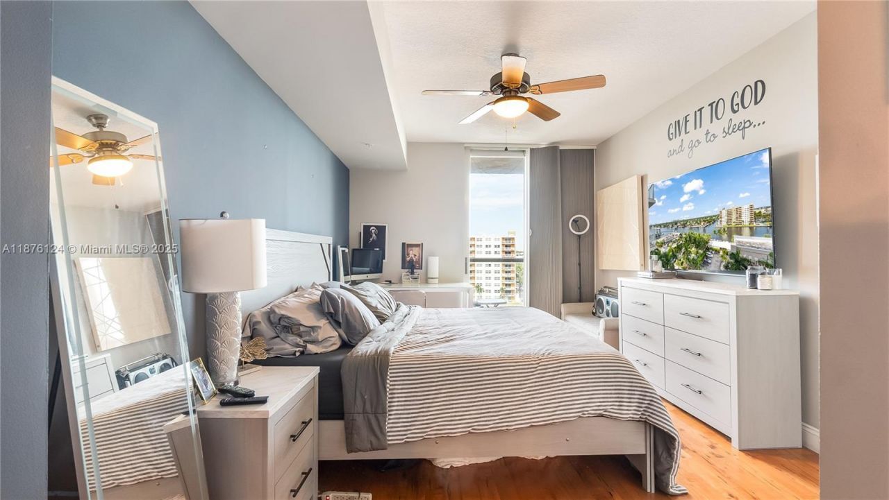 3020 NE 32nd Ave, Unit 716, Fort Lauderdale, FL 33308 Photo