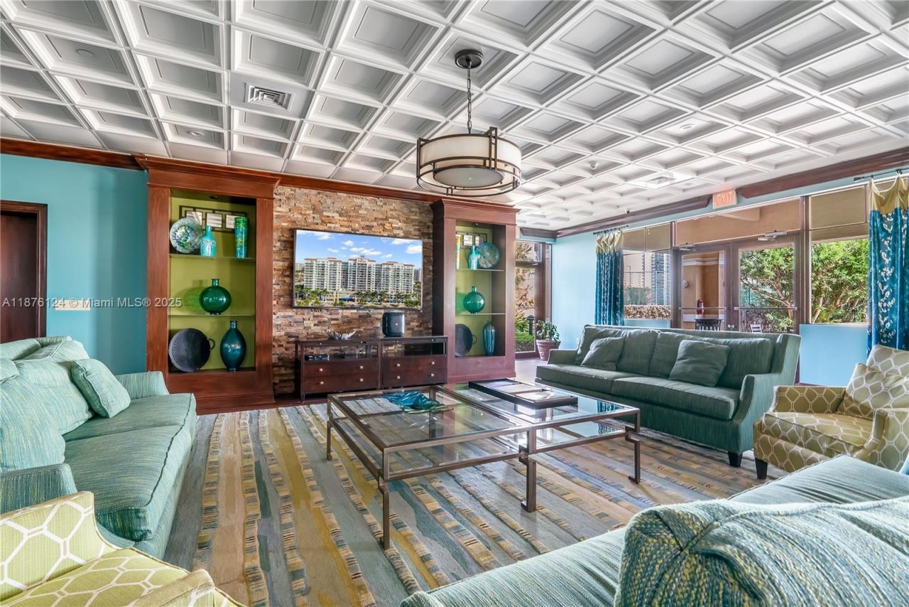 3020 NE 32nd Ave, Unit 716, Fort Lauderdale, FL 33308 Photo