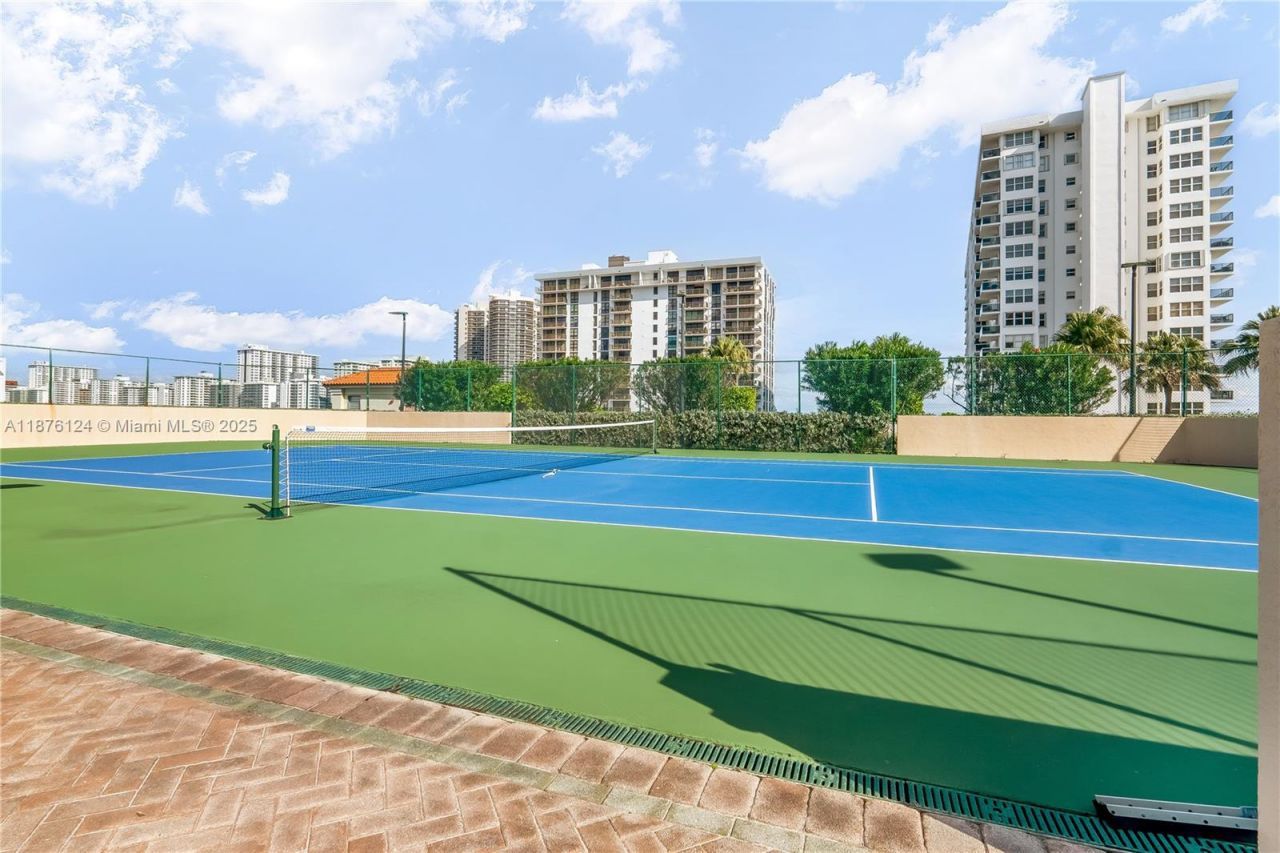 3020 NE 32nd Ave, Unit 716, Fort Lauderdale, FL 33308 Photo