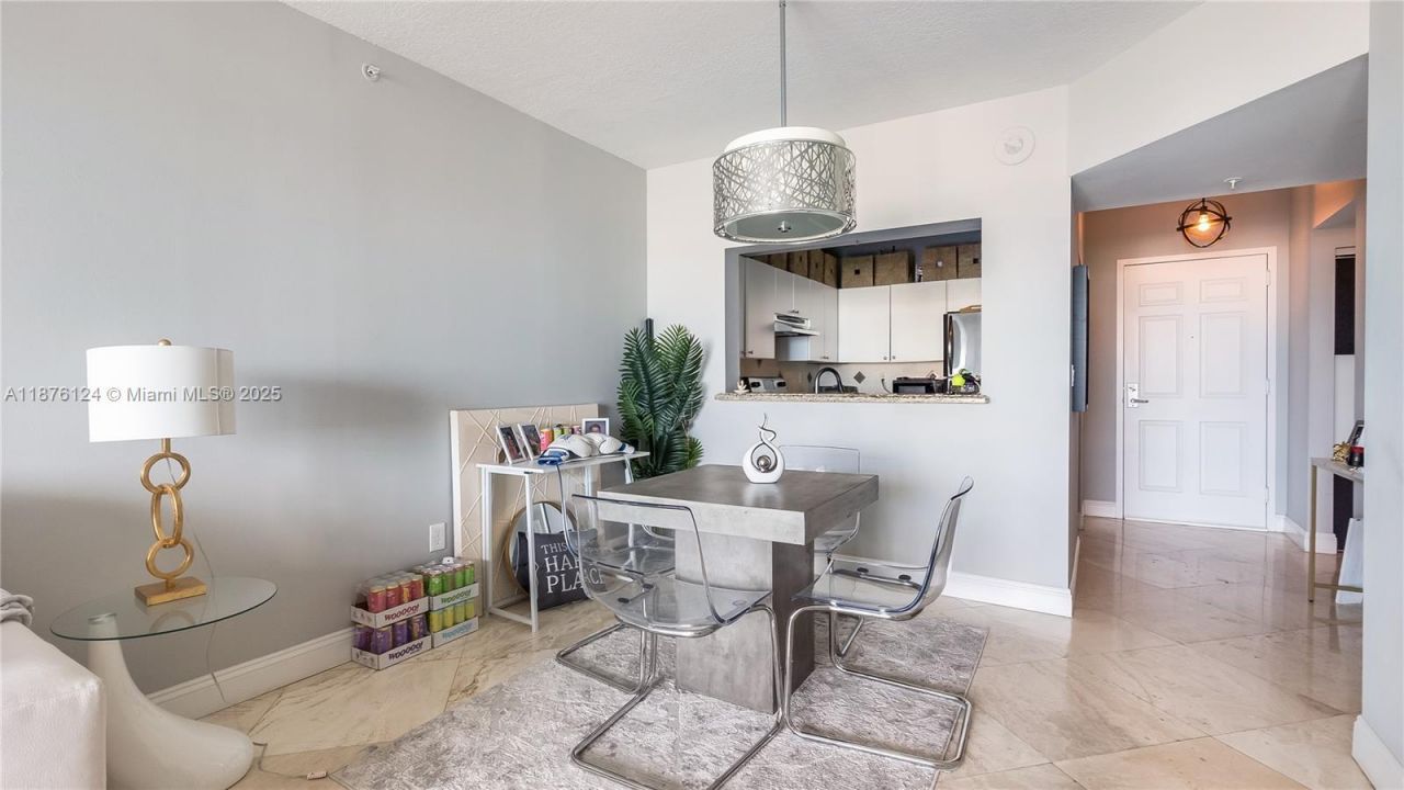 3020 NE 32nd Ave, Unit 716, Fort Lauderdale, FL 33308 Photo